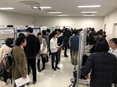 ポスター発表会場